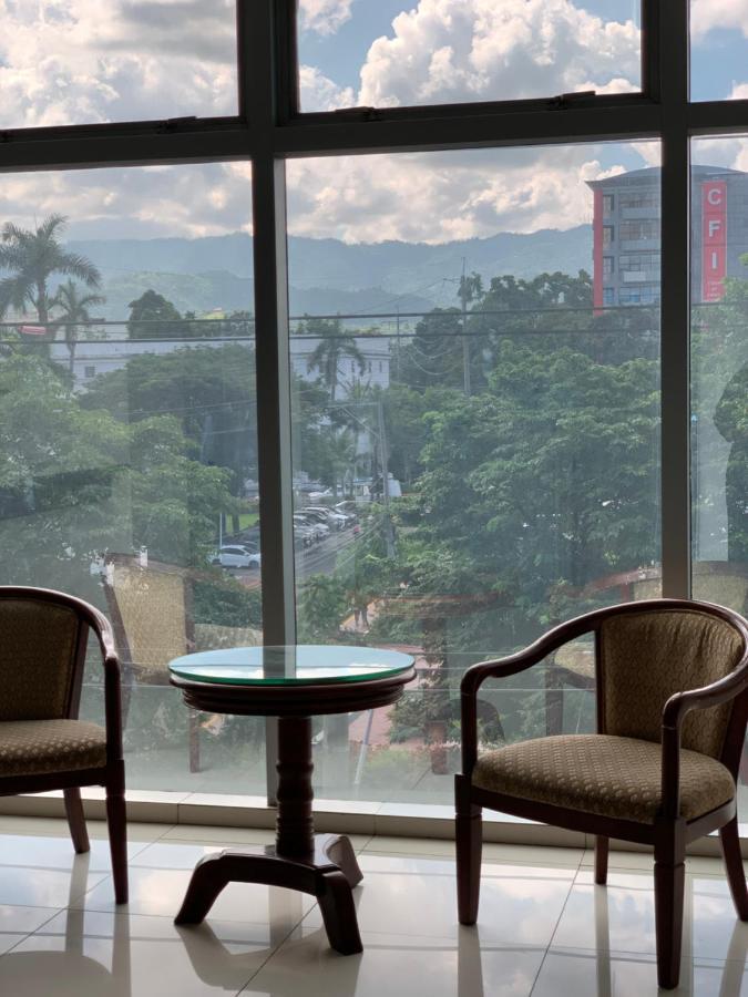 Cebu Capitol Central Hotel & Suites Powered By Cocotel 外观 照片