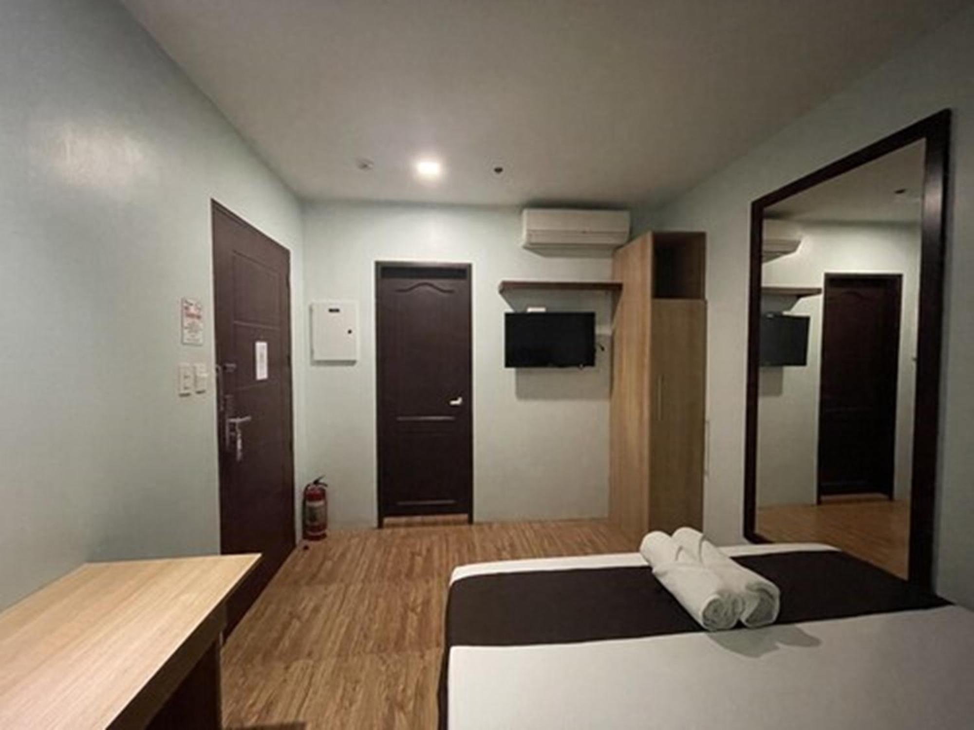 Cebu Capitol Central Hotel & Suites Powered By Cocotel 客房 照片