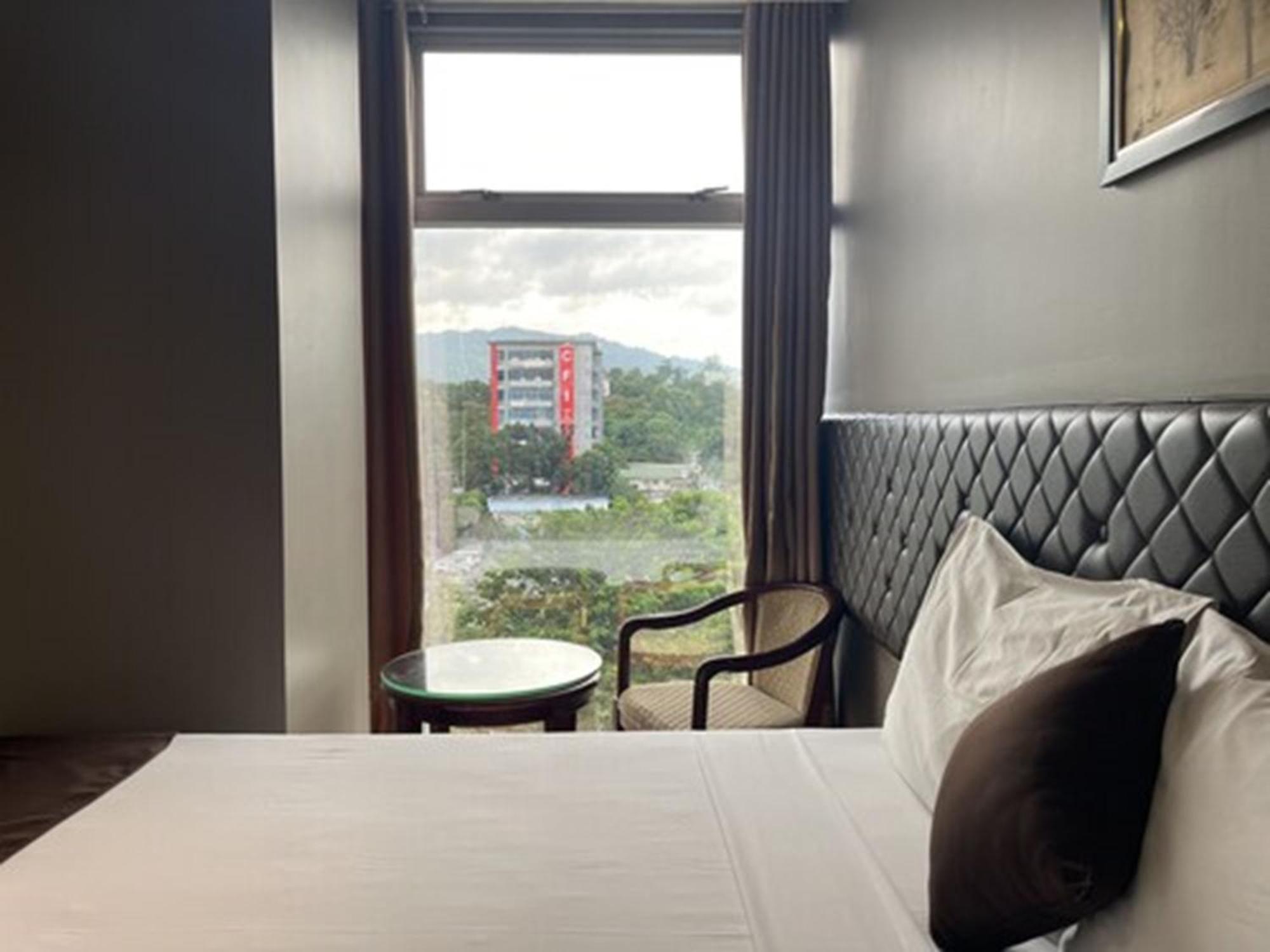 Cebu Capitol Central Hotel & Suites Powered By Cocotel 客房 照片